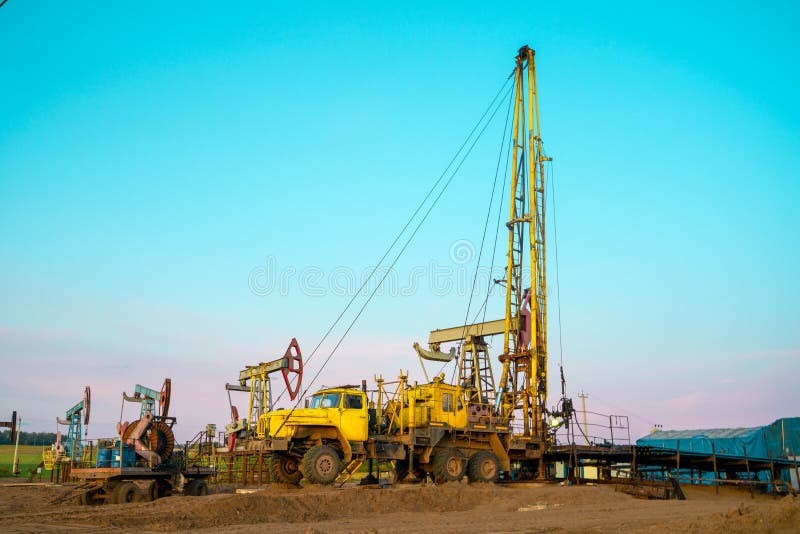 <a href='https://www.ruidapetroleum.com/product/category/Drilling-Rig-and-Workover-Rig'>workover rig</a> hand free sample